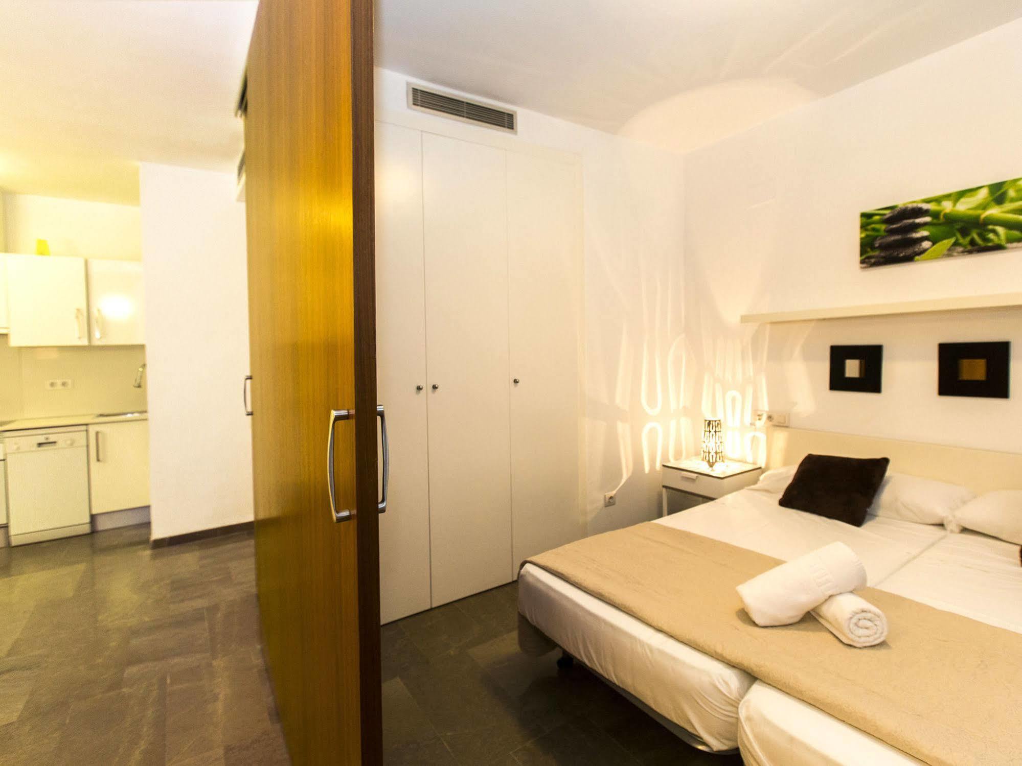 Apartament Total Valencia Vitoria Zewnętrze zdjęcie
