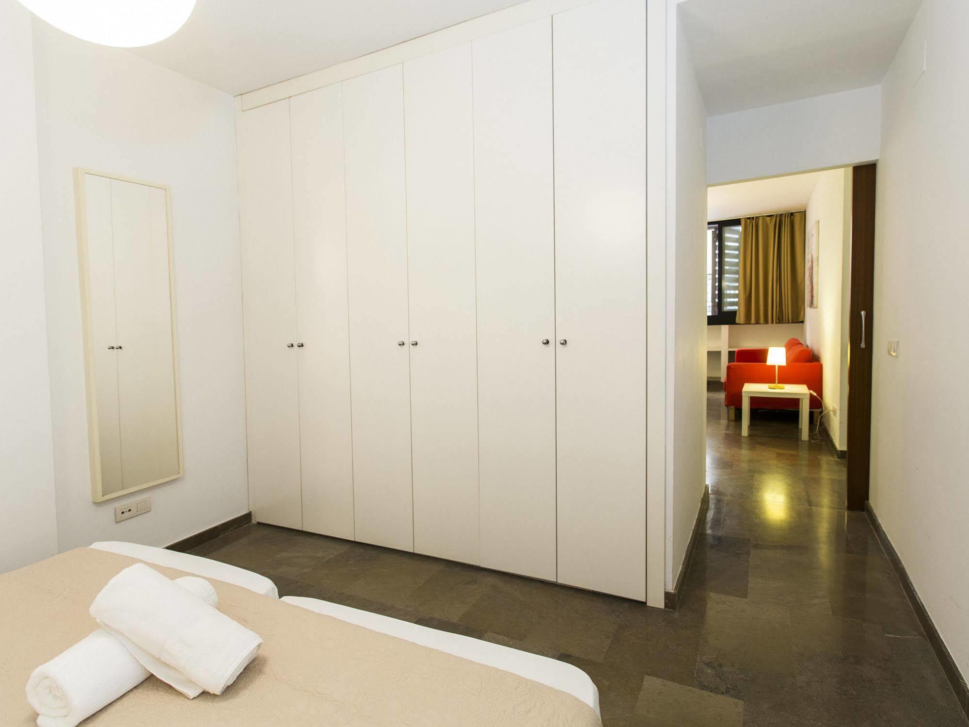 Apartament Total Valencia Vitoria Zewnętrze zdjęcie